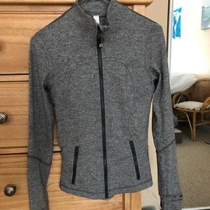 Women’s Lululemon zip up